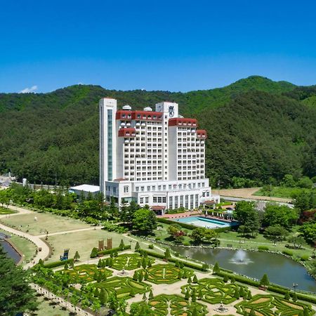 Kensington Hotel Pyeongchang Exteriör bild